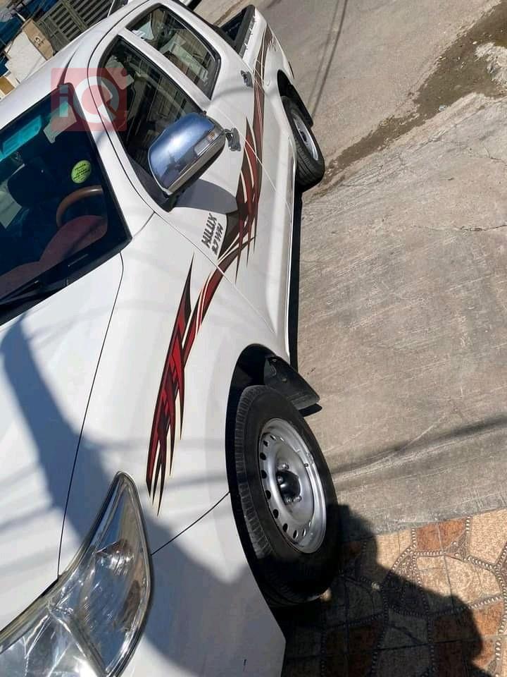 تويوتا هايلوكس